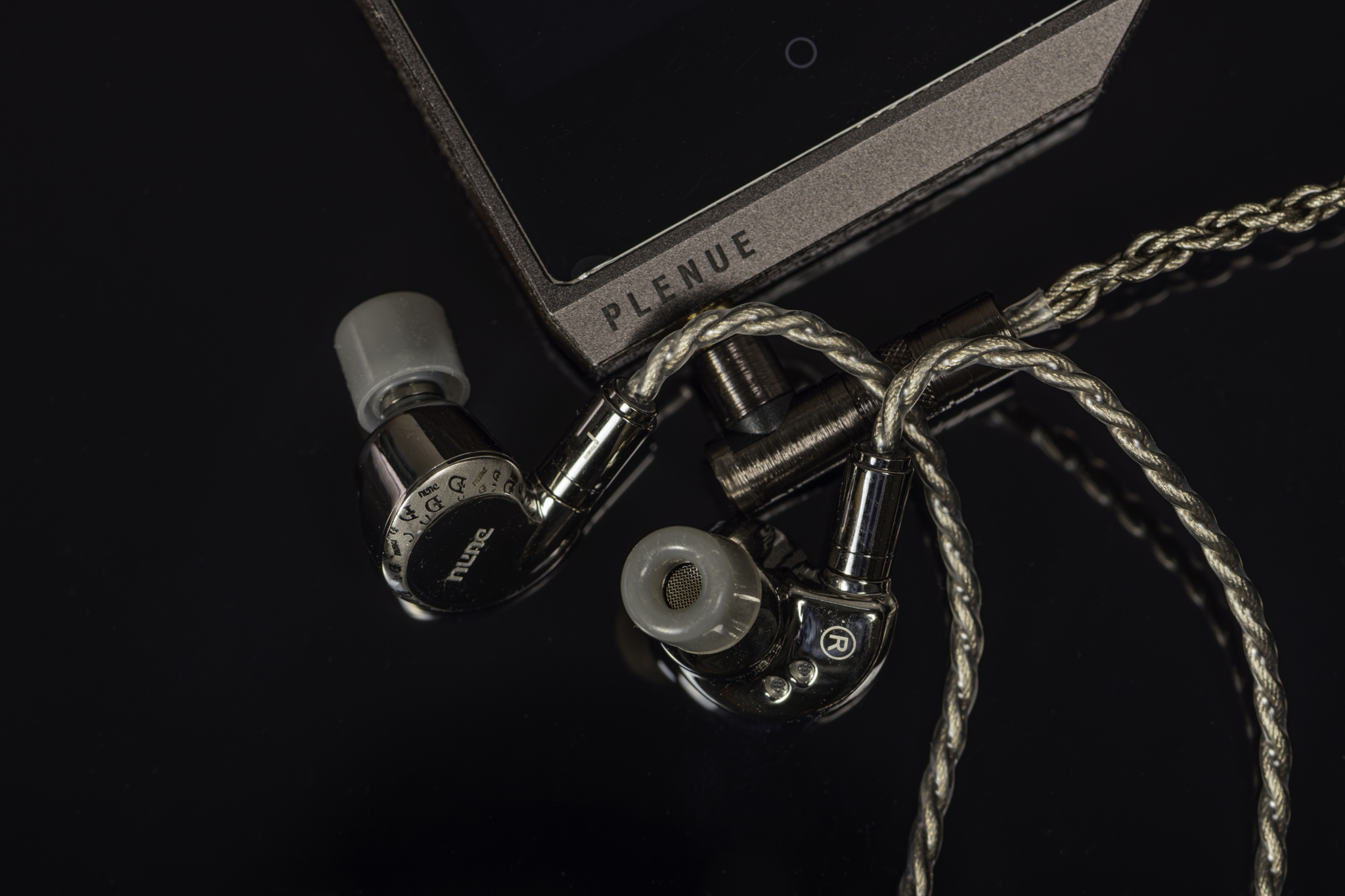 DUNU Falcon Ultra Titanium