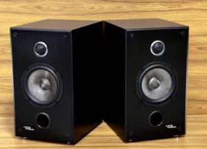 Audio Phonic CARBON-85 Book-Shelf Speaker